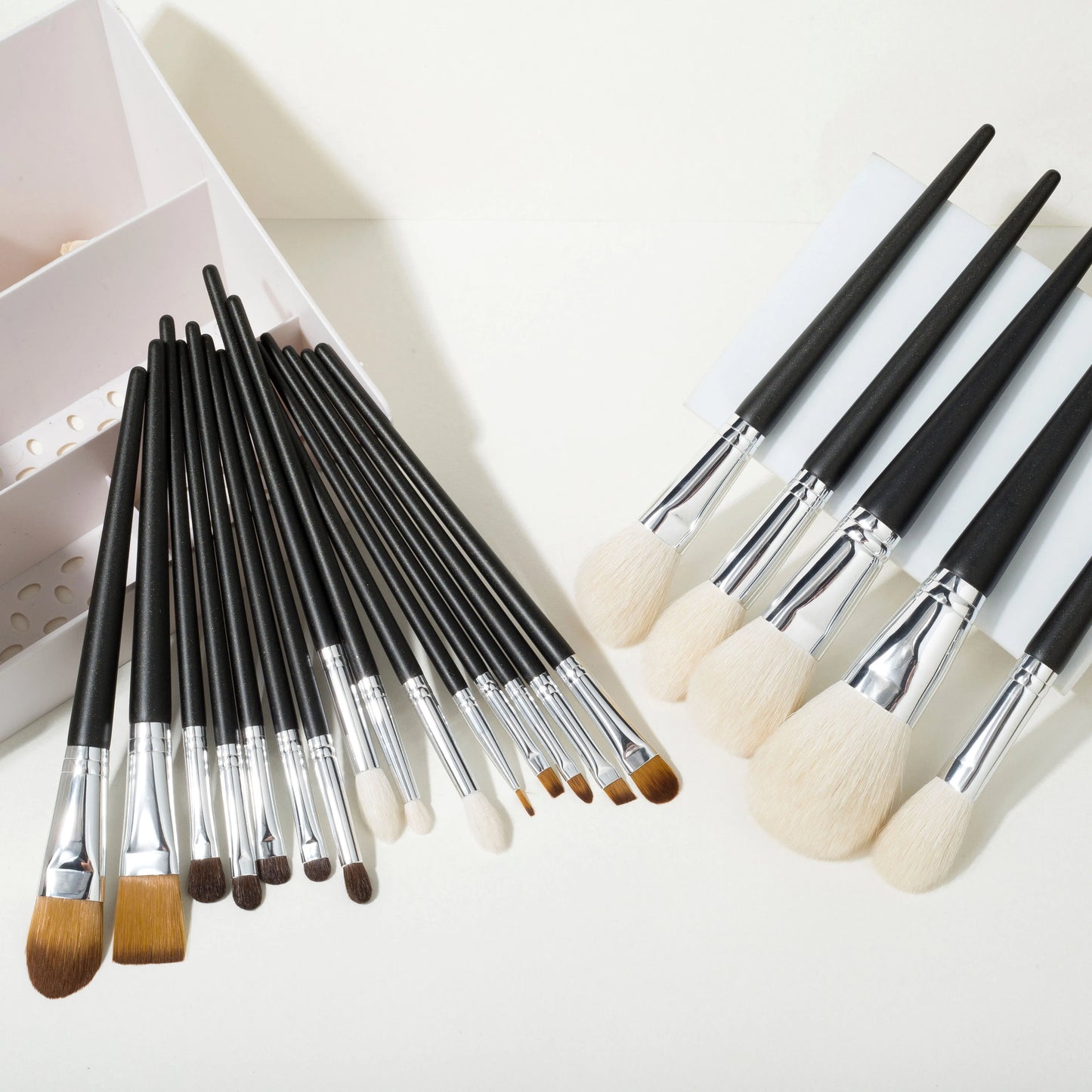 Shinedo Powder Matte Black Color Soft Goat Hair Makeup Brushes High Quality Cosmetics Tools Brochas Maquillage