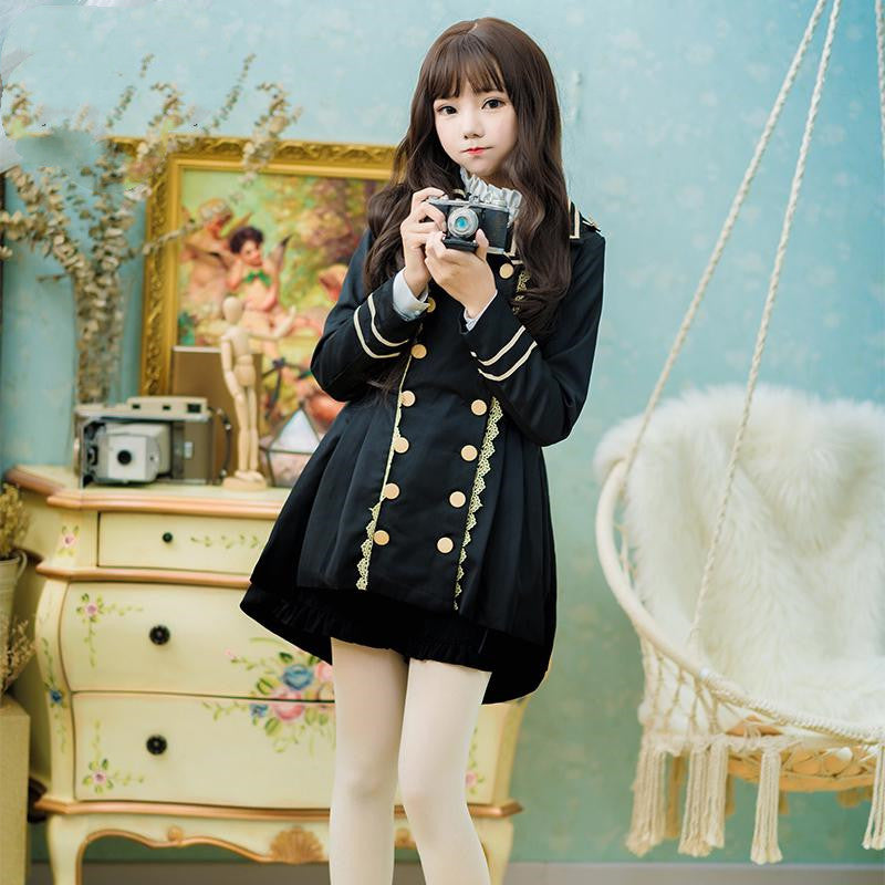 Handsome Slim Looking Thin Dark Swallowtail Trench Coat